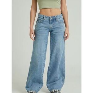 PacSun Women’s Casey Astrid Low Rise Baggy Jeans